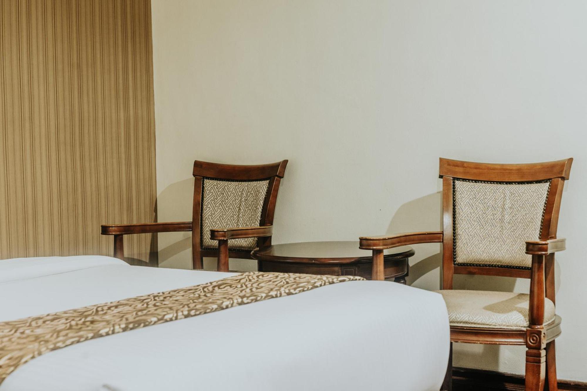 Villa Caceres Hotel Naga (Camarines Sur) Exterior foto